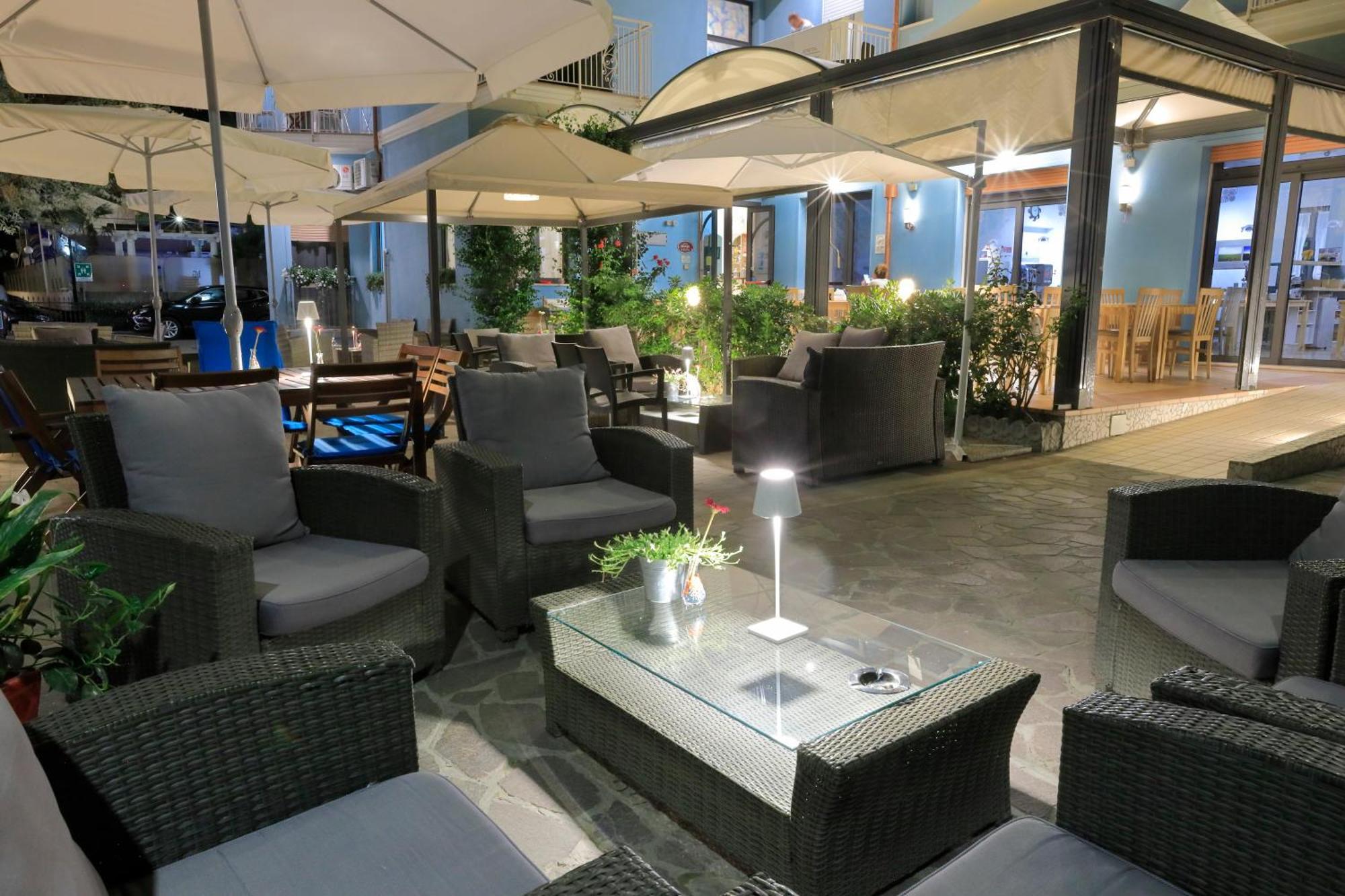 Art Hotel La Perla Bellaria-Igea Marina Ngoại thất bức ảnh